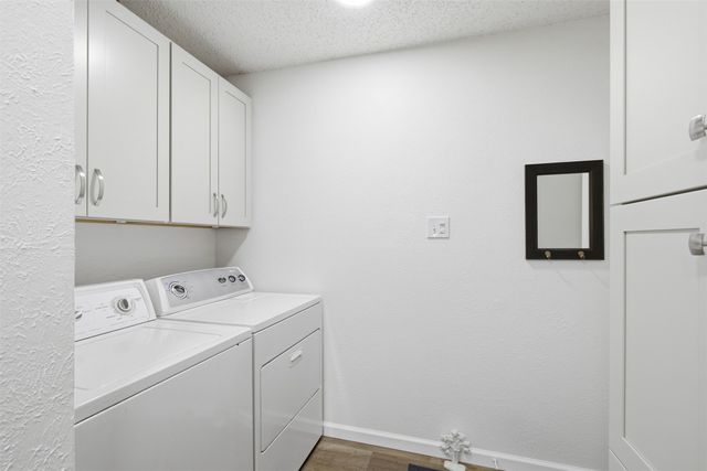 5521 Pike Place, Garland, TX 75044