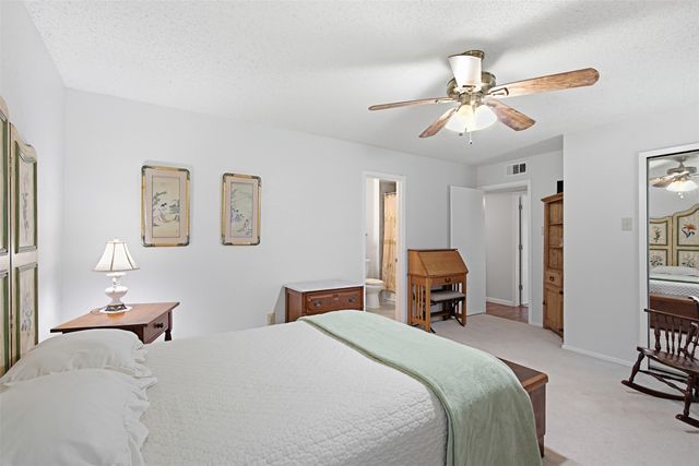 5521 Pike Place, Garland, TX 75044