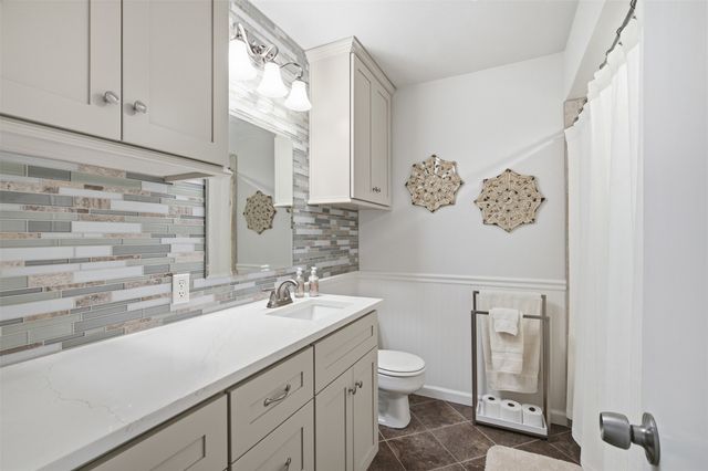 5521 Pike Place, Garland, TX 75044