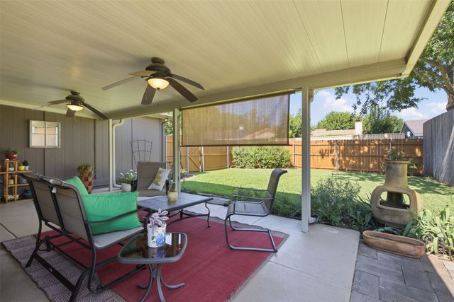 5521 Pike Place, Garland, TX 75044