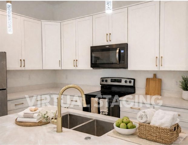 618 N DUSS STREET 1, New Smyrna Beach, FL 32168