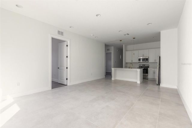 618 N DUSS STREET 1, New Smyrna Beach, FL 32168