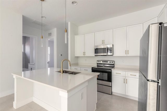 618 N DUSS STREET 1, New Smyrna Beach, FL 32168