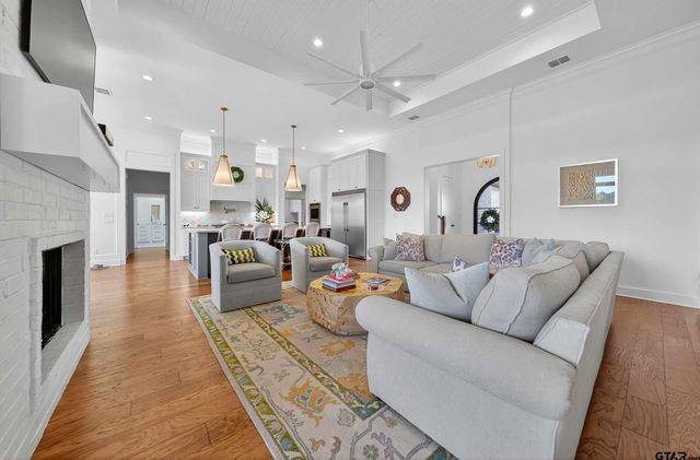 1572 Maple Circle, Tyler, TX 75703