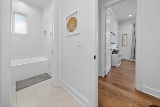 1572 Maple Circle, Tyler, TX 75703