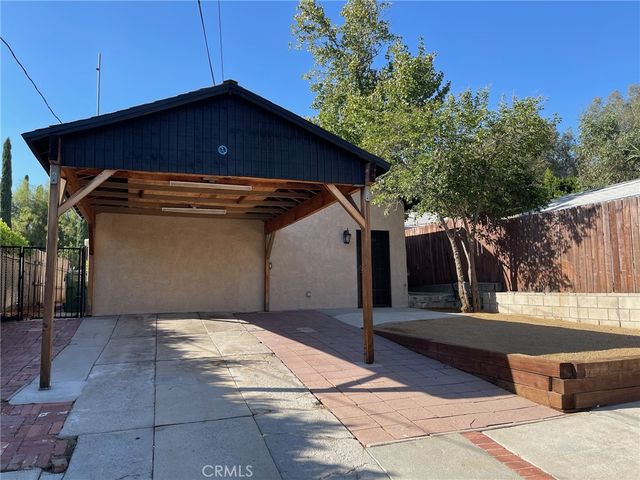 13210 Raven, Sylmar, CA 91342