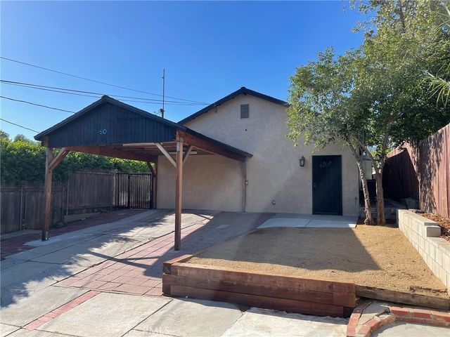 13210 Raven, Sylmar, CA 91342