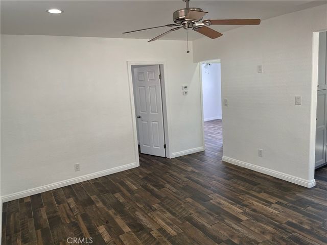 13210 Raven, Sylmar, CA 91342