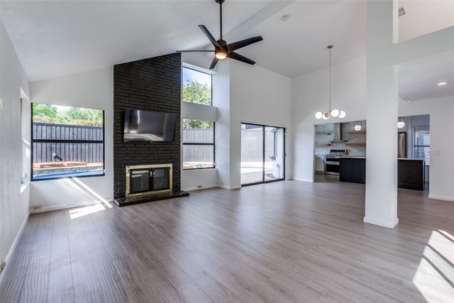 4111 Rush Circle, Addison, TX 75001