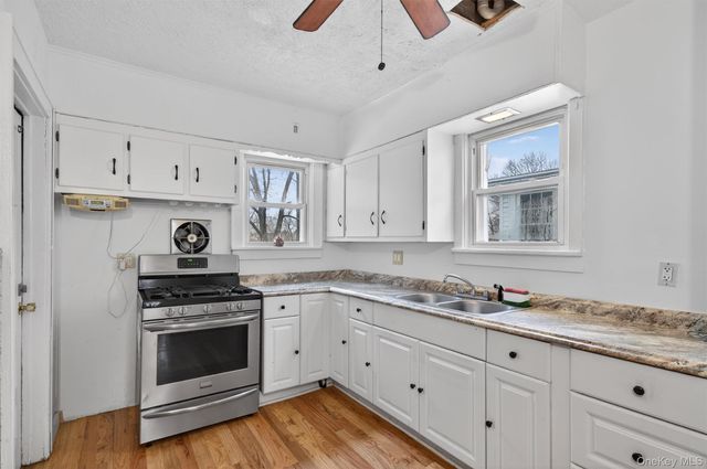 29 Lafayette Avenue, Middletown, NY 10940