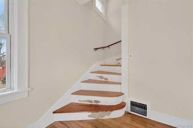 29 Lafayette Avenue, Middletown, NY 10940