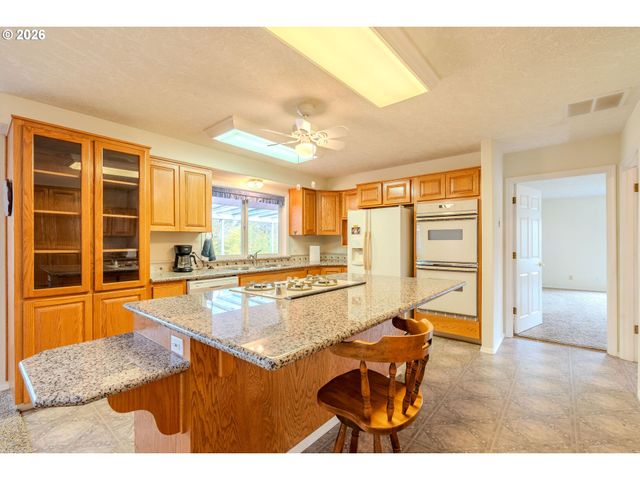 18183 Se RICHEY Rd, Gresham, OR 97080