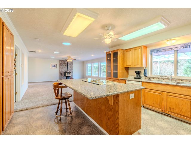 18183 Se RICHEY Rd, Gresham, OR 97080