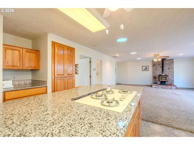 18183 Se RICHEY Rd, Gresham, OR 97080