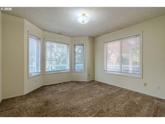 18183 Se RICHEY Rd, Gresham, OR 97080