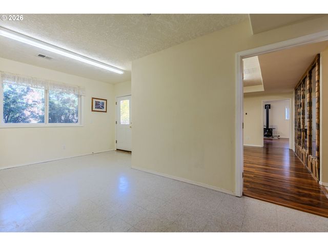 18183 Se RICHEY Rd, Gresham, OR 97080