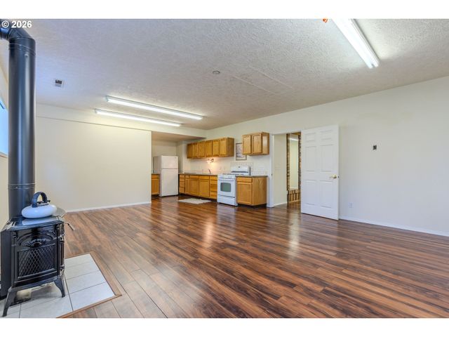 18183 Se RICHEY Rd, Gresham, OR 97080