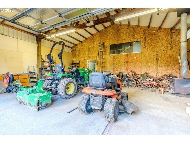 18183 Se RICHEY Rd, Gresham, OR 97080