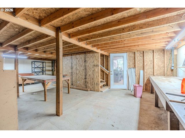 18183 Se RICHEY Rd, Gresham, OR 97080