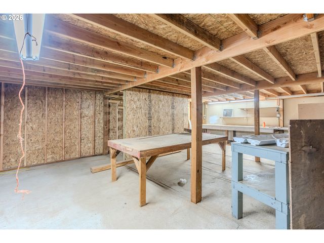 18183 Se RICHEY Rd, Gresham, OR 97080