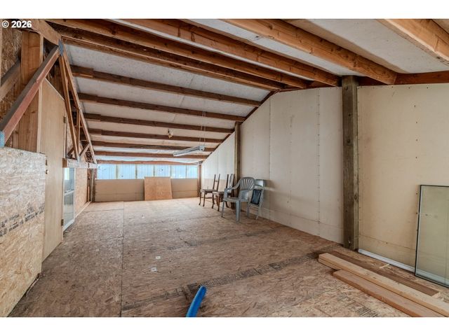 18183 Se RICHEY Rd, Gresham, OR 97080