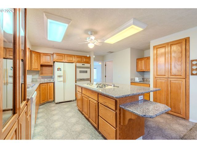 18183 Se RICHEY Rd, Gresham, OR 97080