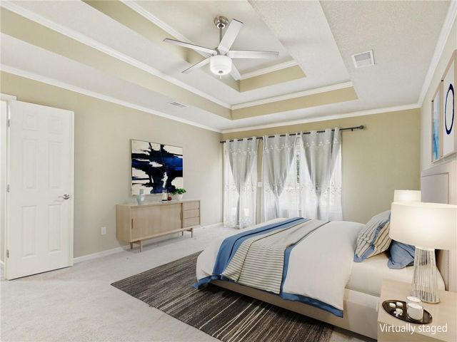 901 SW Drake Drive, Lee's Summit, MO 64082