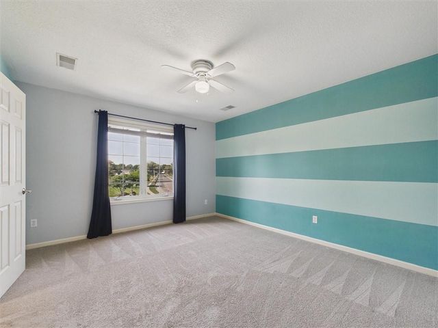 901 SW Drake Drive, Lee's Summit, MO 64082