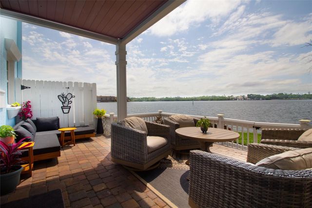 5129 SE SALMON DRIVE SE A, St Petersburg, FL 33705