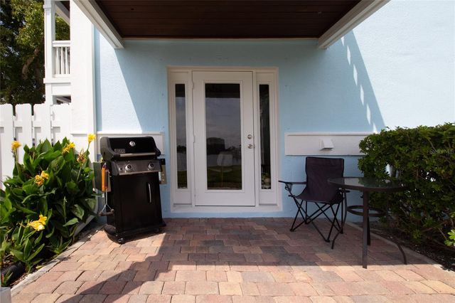 5129 SE SALMON DRIVE SE A, St Petersburg, FL 33705