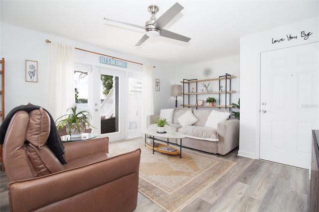 5129 SE SALMON DRIVE SE A, St Petersburg, FL 33705