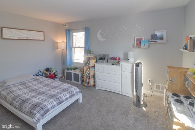 70 TARNSFIELD DR, Westampton, NJ 08060