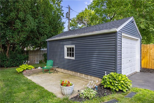 106 Bartholf Road, Greece, NY 14616