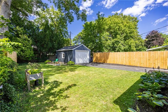 106 Bartholf Road, Greece, NY 14616