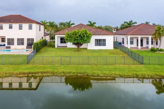 3091 NW 82nd Way, Cooper City, FL 33024