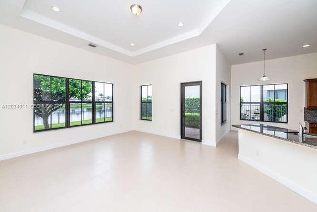 3091 NW 82nd Way, Cooper City, FL 33024