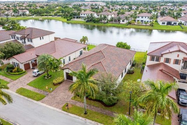 3091 NW 82nd Way, Cooper City, FL 33024