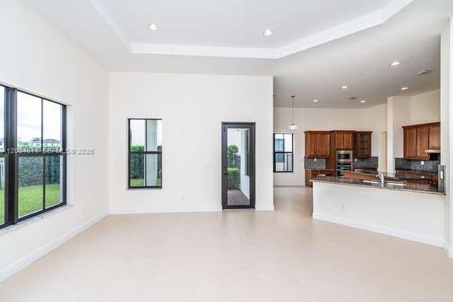 3091 NW 82nd Way, Cooper City, FL 33024