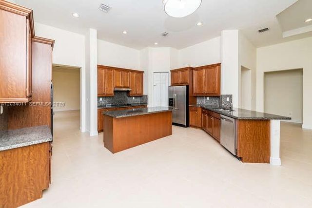 3091 NW 82nd Way, Cooper City, FL 33024