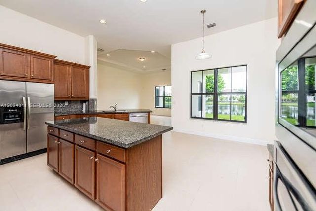 3091 NW 82nd Way, Cooper City, FL 33024