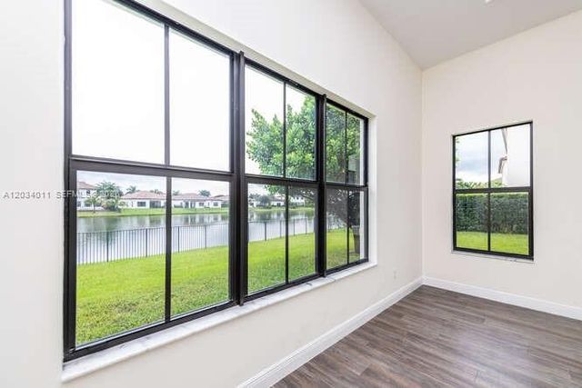 3091 NW 82nd Way, Cooper City, FL 33024