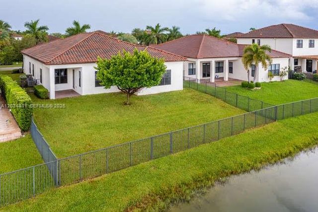 3091 NW 82nd Way, Cooper City, FL 33024