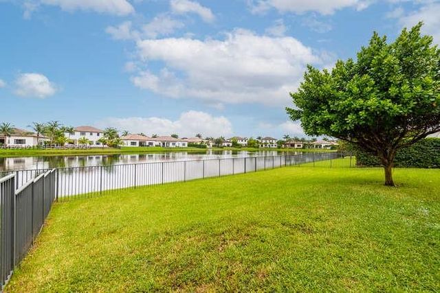 3091 NW 82nd Way, Cooper City, FL 33024