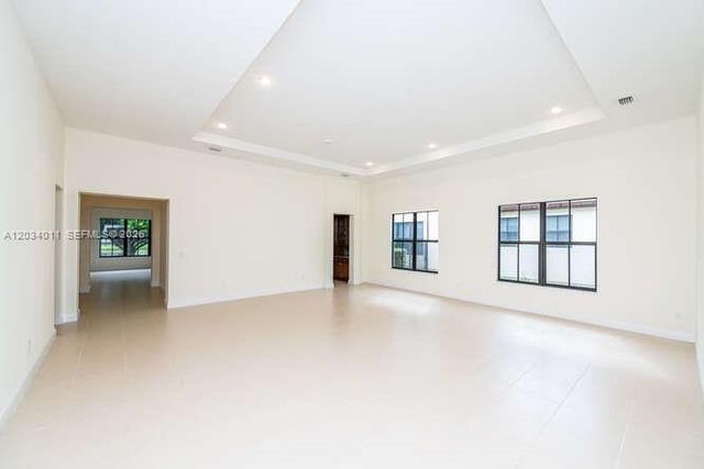 3091 NW 82nd Way, Cooper City, FL 33024