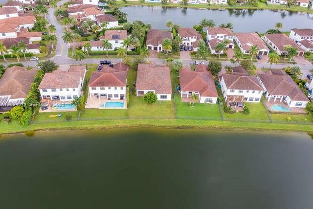 3091 NW 82nd Way, Cooper City, FL 33024
