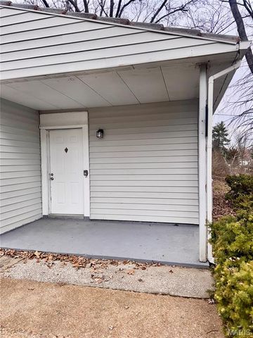 25 S Dellwood Avenue, Dellwood, MO 63135