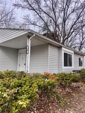 25 S Dellwood Avenue, Dellwood, MO 63135