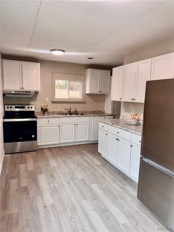 25 S Dellwood Avenue, Dellwood, MO 63135