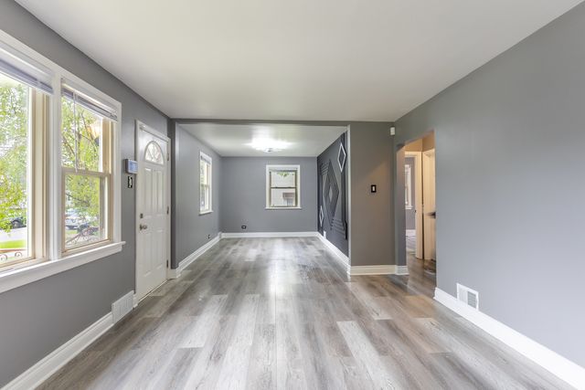 547 E 148th Place, Harvey, IL 60426