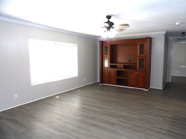 445 Bartlett Loop, Headland, AL 36345